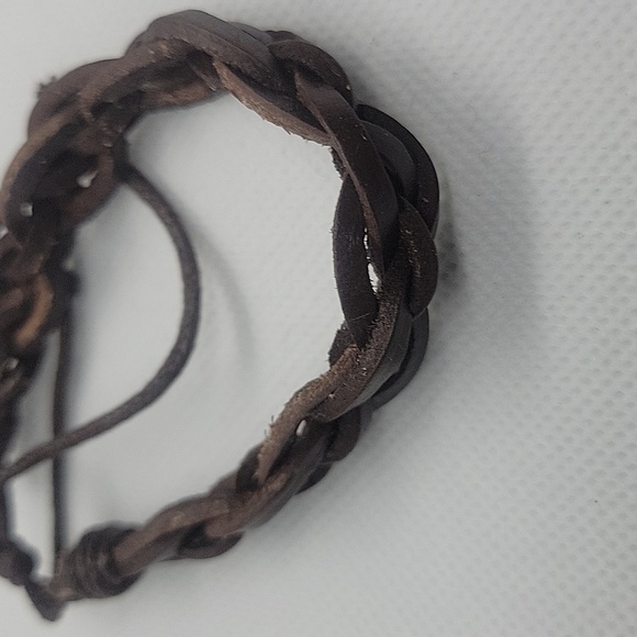 Paragon Legacy Natural Stone Bracelet (The Golden Tiger) - Picture 2 of 3